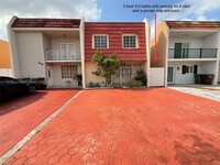 Building Photo - 895 W 79th Pl