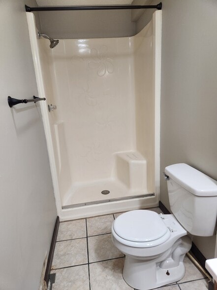 Building Photo - 920 W Cape Rock Dr