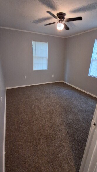 Building Photo - 3787 Spencer Cir