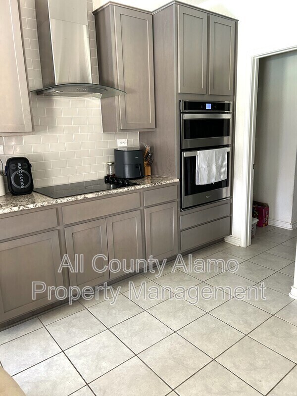 Building Photo - 4584 Klein Meadows