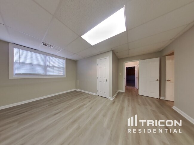 Building Photo - 7258 Brittany Way