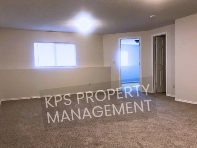 Building Photo - 12624 Willowgreen Cir