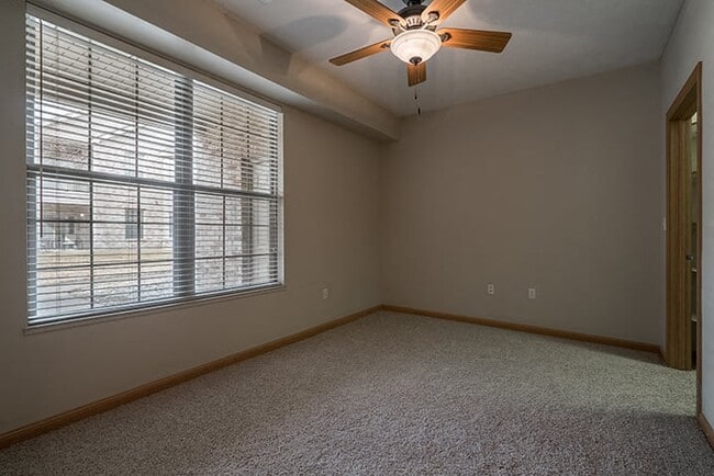 Large bedroom windows let in tons of light. - Stone Creek Villas