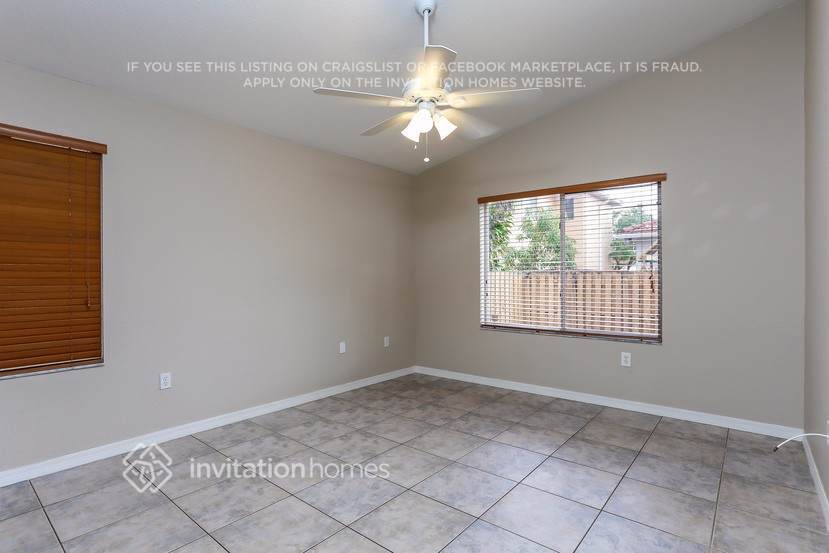 Building Photo - 5501 SW 163rd Ct