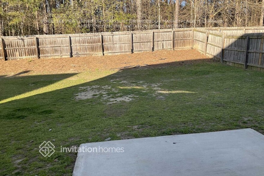 Building Photo - 4032 Oak Field Dr