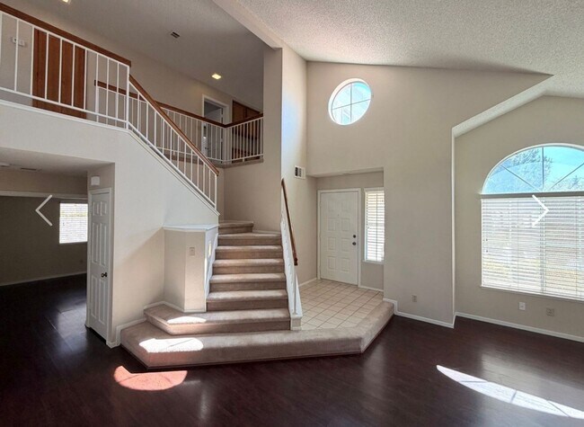 Building Photo - FABULOUSLY CLEAN AND CHARMING HOME IN THE LAKES COMMUNITY OF SOUTHWEST LAS VEGAS