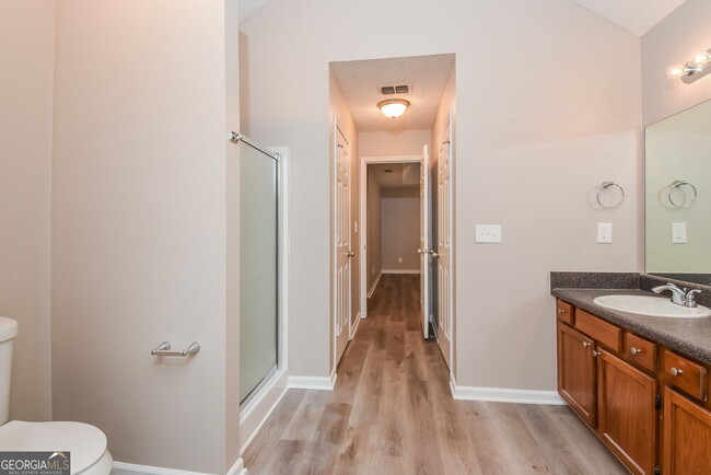Building Photo - 563 Caloosa Cove SW