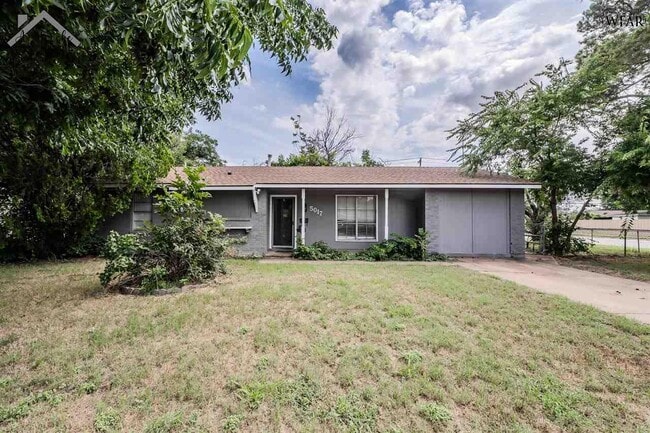 Building Photo - 5017 Kingston Dr