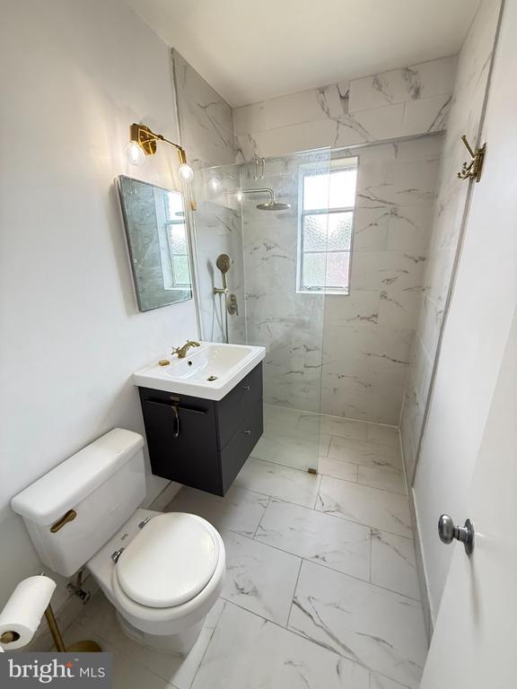 Building Photo - 2500 Q St NW