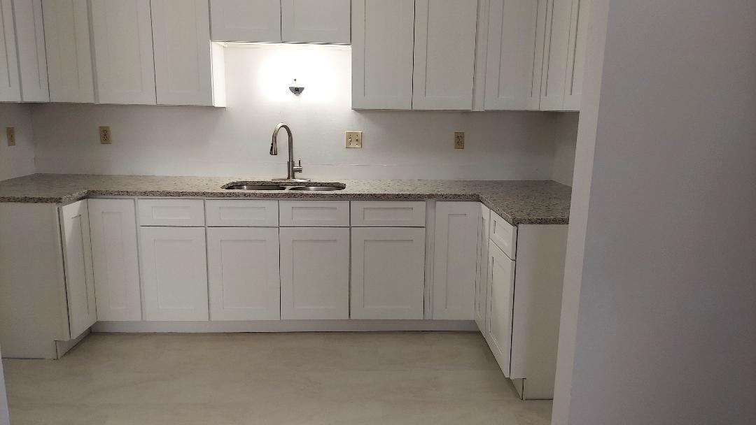 Building Photo - 1025 Richfield Ln