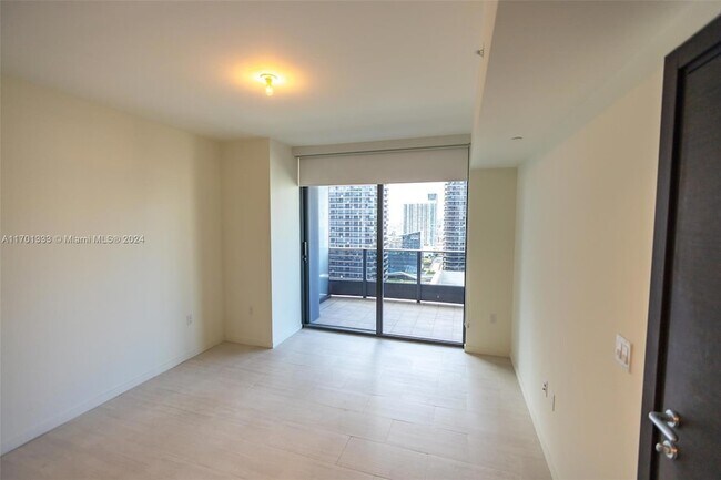 Building Photo - 1000 Brickell Plaza