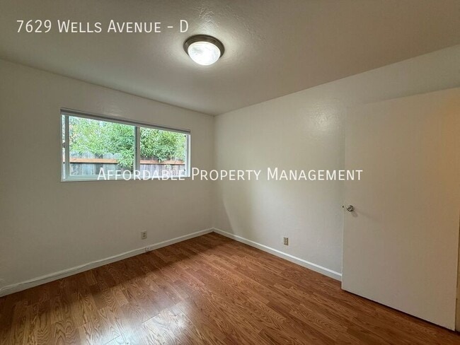 Building Photo - 7629 Wells Ave