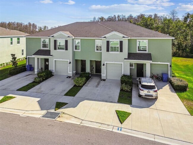 Building Photo - 11070 Crescent Deer Dr