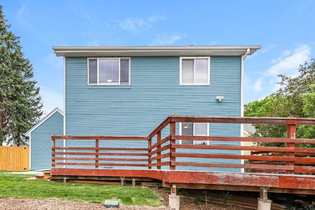 Building Photo - 17641 E Temple Dr
