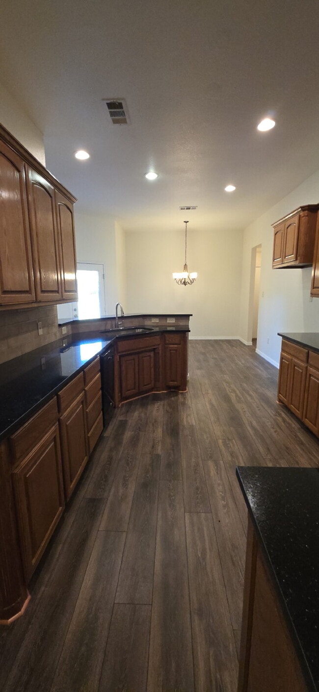 Building Photo - Beautifully Remodeled Home in Mansfield ISD – Corner Lot with Modern Upgrades!