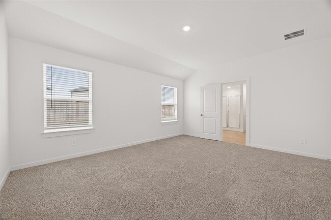 Building Photo - 3827 Langridge Dr