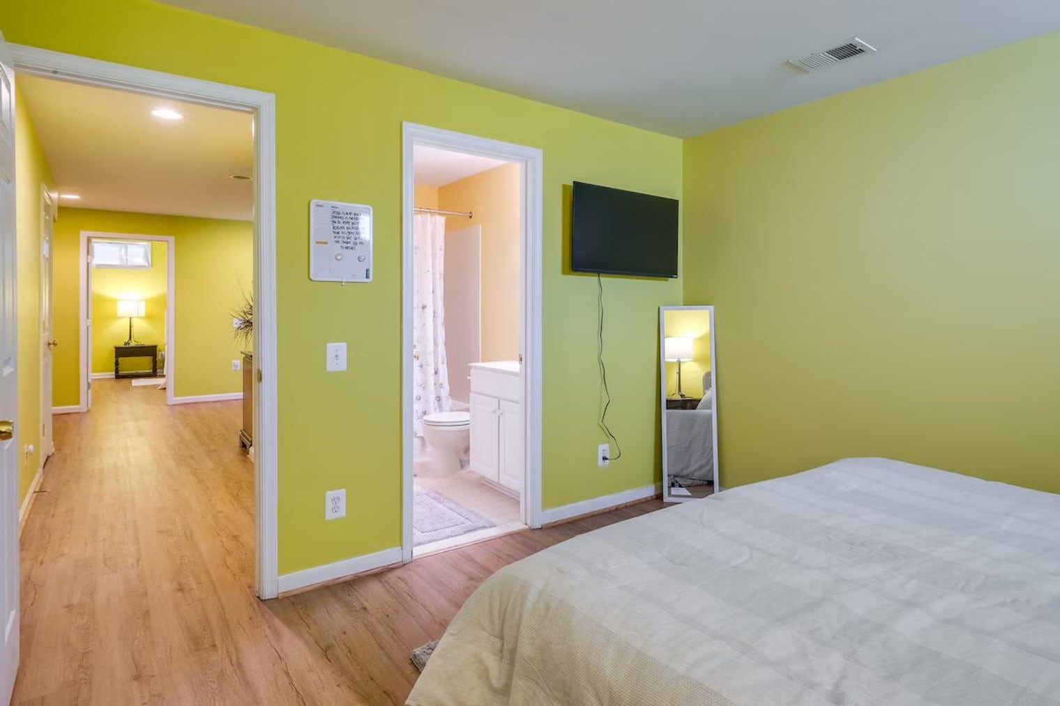 Building Photo - 8953 Birch Bay Cir