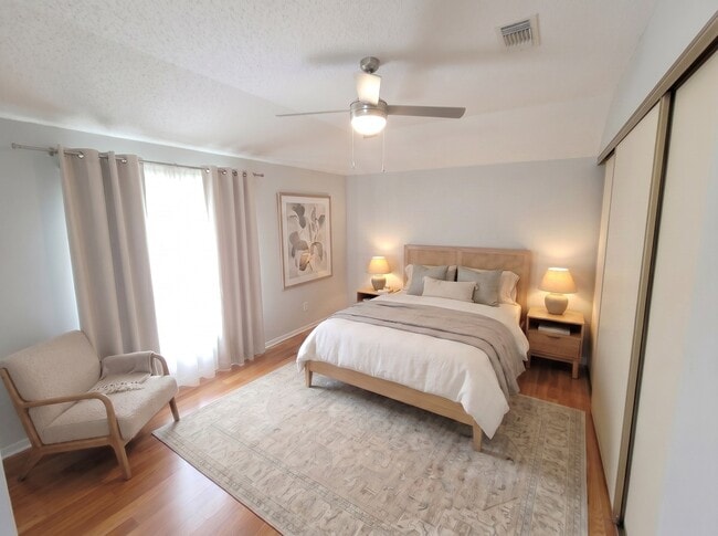 Building Photo - 22715 Braken Manor Ln