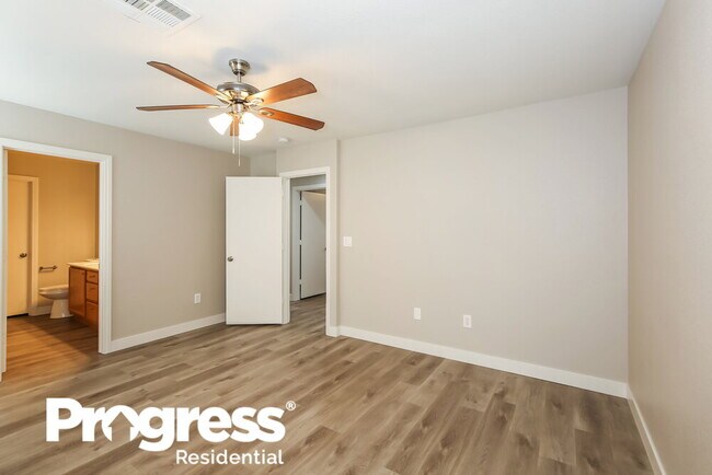 Building Photo - 413 Big Cliff Ave