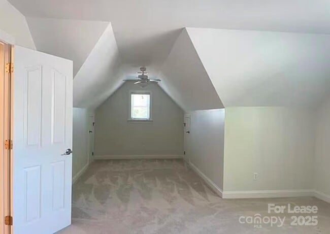 Building Photo - 14843 Middlesborough Dr