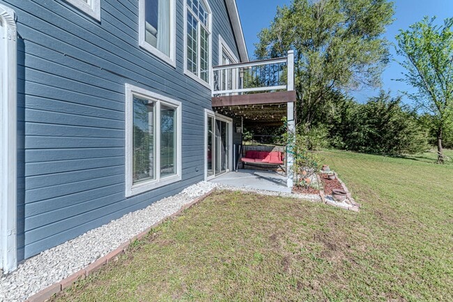 Building Photo - Please View 3D Virtual Walk-Through Before Scheduling a Showing