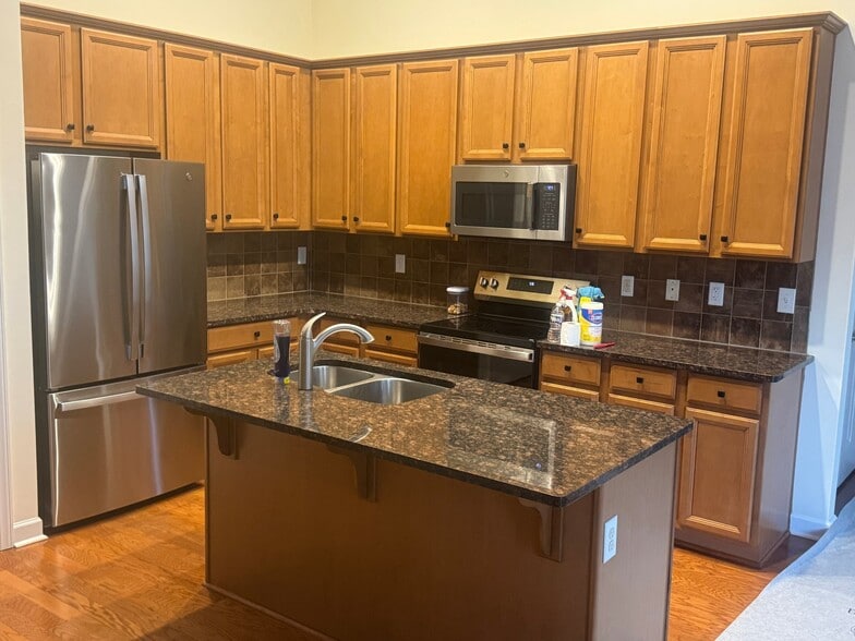 Building Photo - 11900 CHIANTI Dr