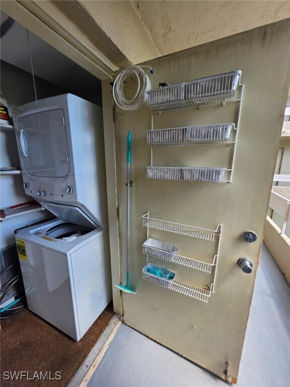 Building Photo - 3655 Boca Ciega Dr