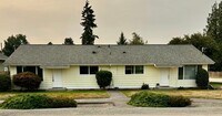 Building Photo - $250 move-in credit! 2 Bed / 1 Bath Downto...