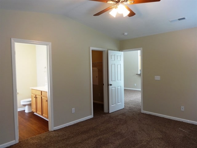 Building Photo - 9029 Robins Nest Way