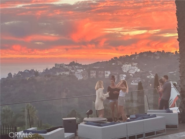 Building Photo - 7930 Vulcan Dr