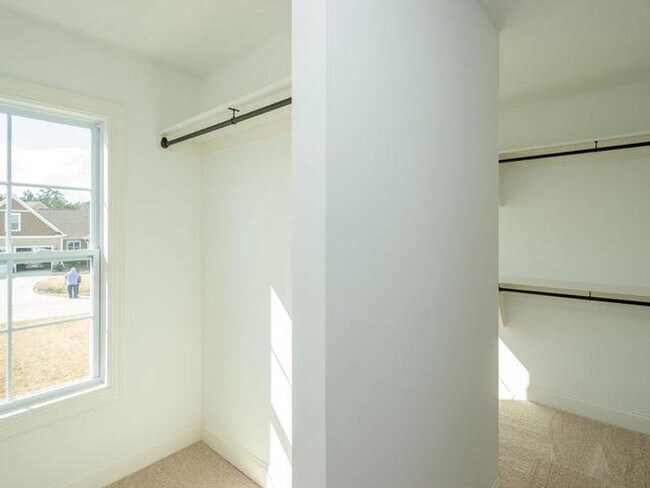 Building Photo - 4547 Willie Daniel Dr