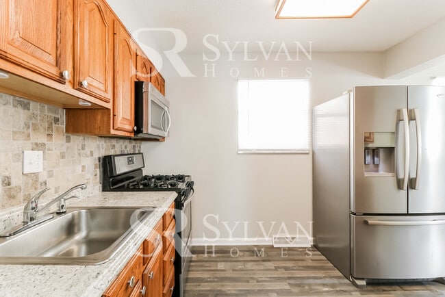 Building Photo - The Lifestyle You Deserve.