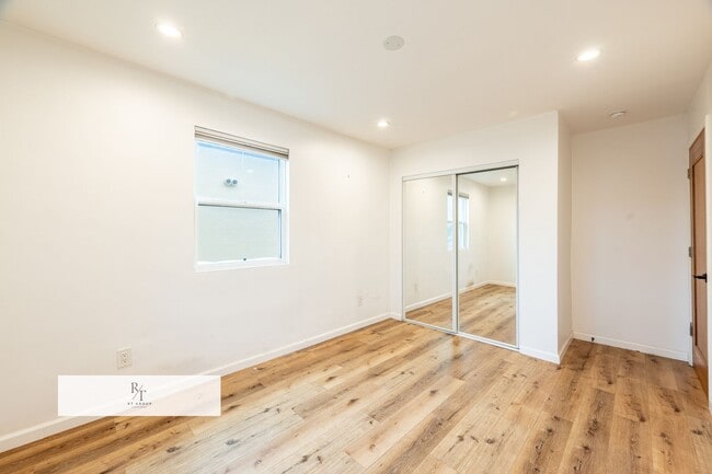 Building Photo - Limited-Time Special: $1,000 off the first month’s rent! Spacious 4-Bed, 3-Bath Home in Los Angel...