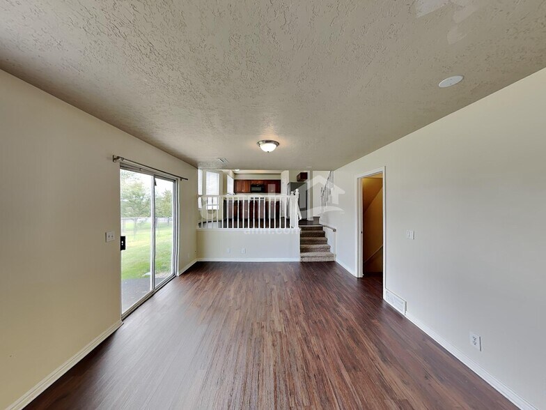 Building Photo - 5404 W Sunfalls Ct