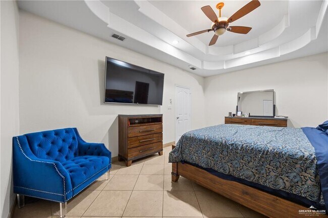 Building Photo - 29 Sun Chase St