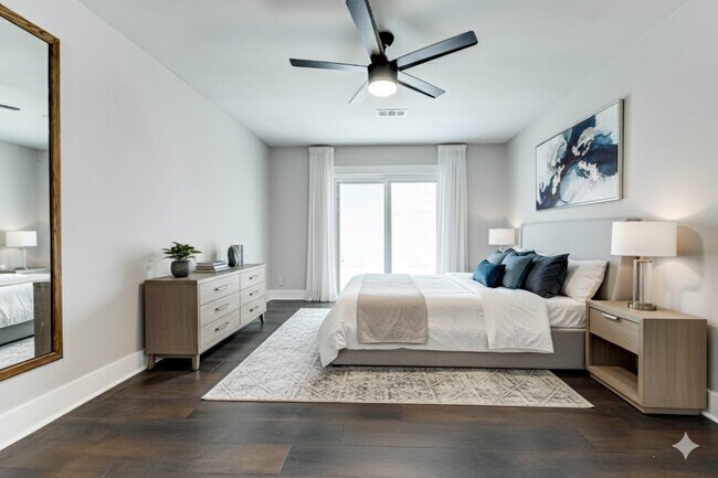 Building Photo - 22222 Greenbrook Dr