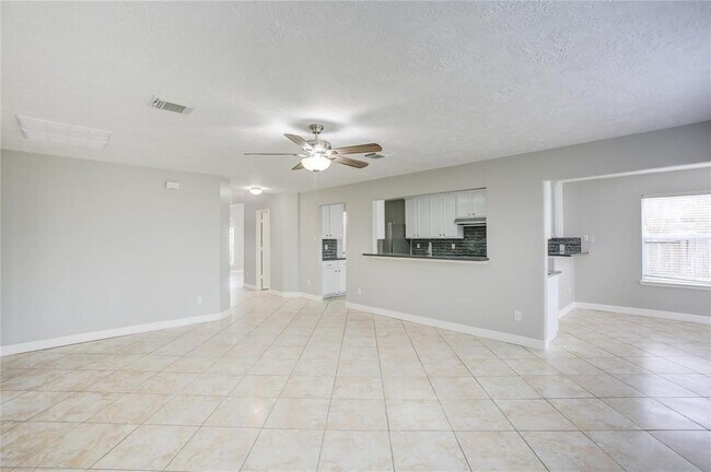 Building Photo - 2301 Wimberly Dr