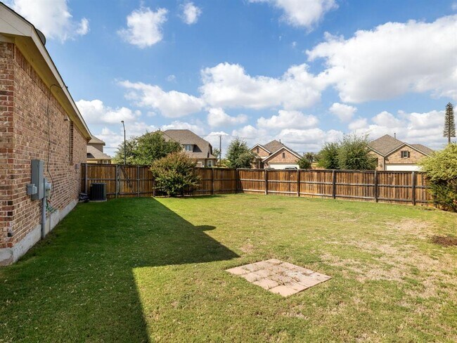 Building Photo - 2958 Diego Dr