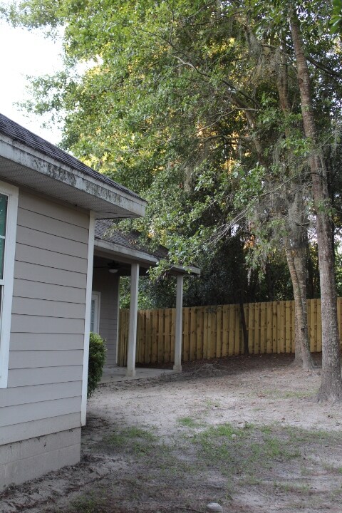 Building Photo - 11444 NW 18th Ln