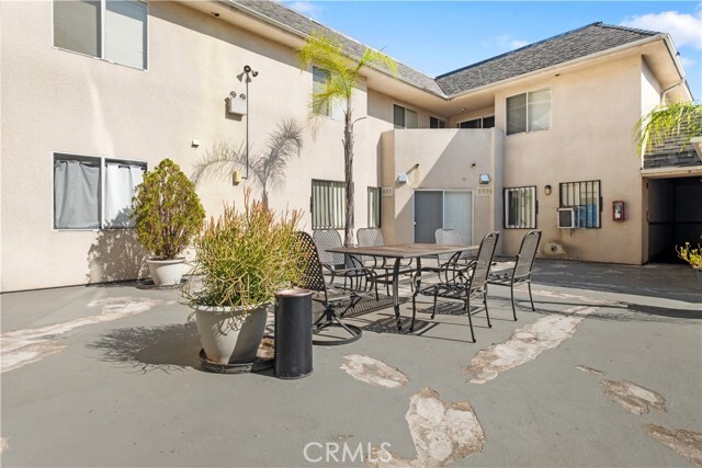 Building Photo - 1246 W 30th St