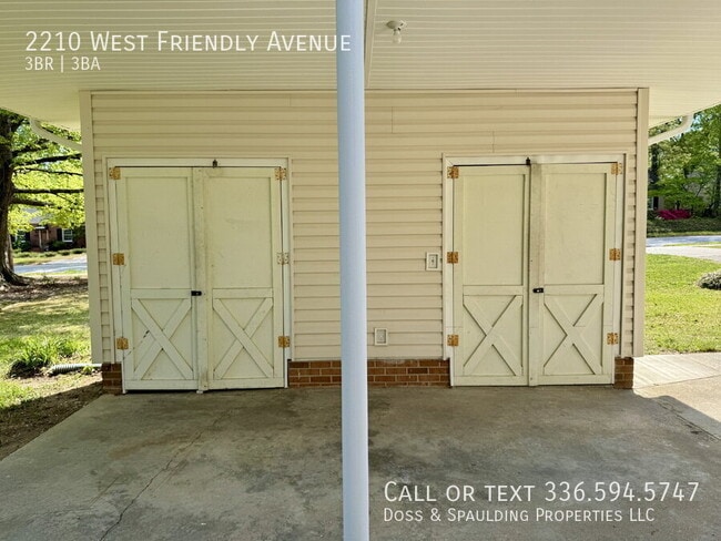 Building Photo - 2210 W Friendly Ave