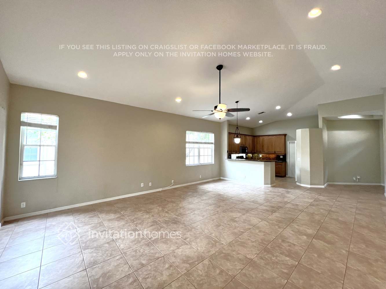 Building Photo - 2455 Sandy Cay
