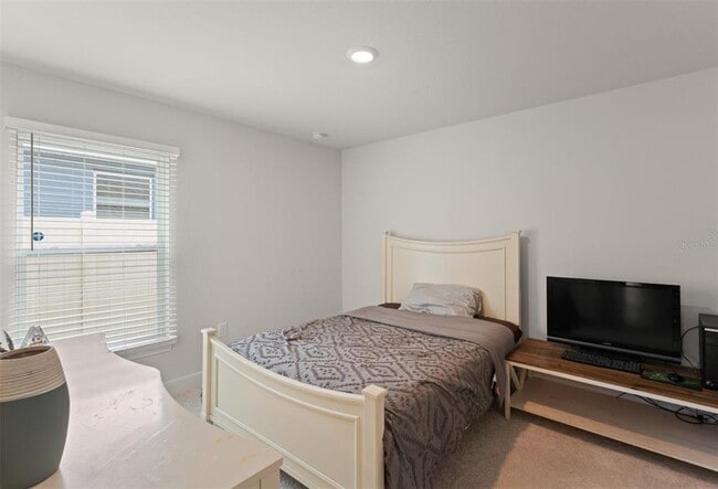 Building Photo - 636 Tanaro Ln