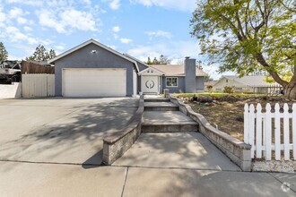 Building Photo - 1440 Cranmer Dr