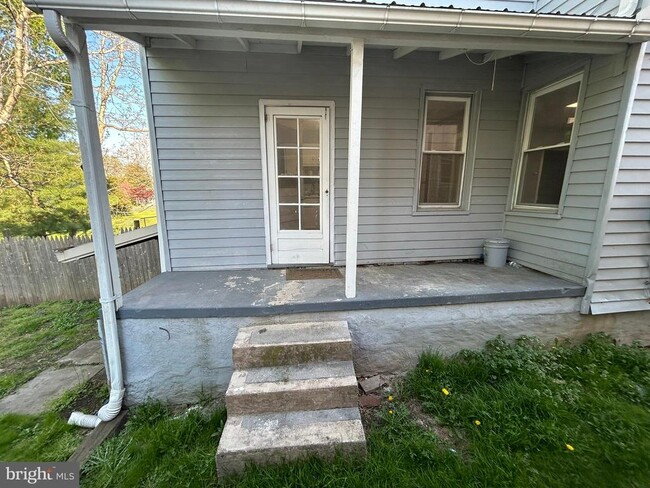 Building Photo - 123 Keystone Ave