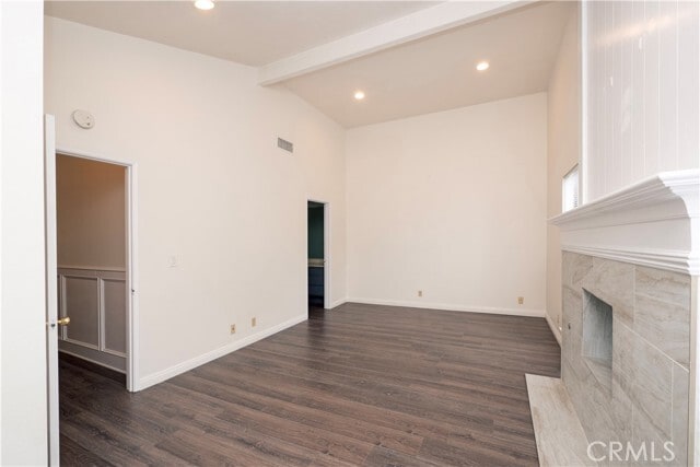 Building Photo - 328 W 7th