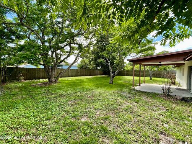 Building Photo - 3690 Jupiter Blvd SE