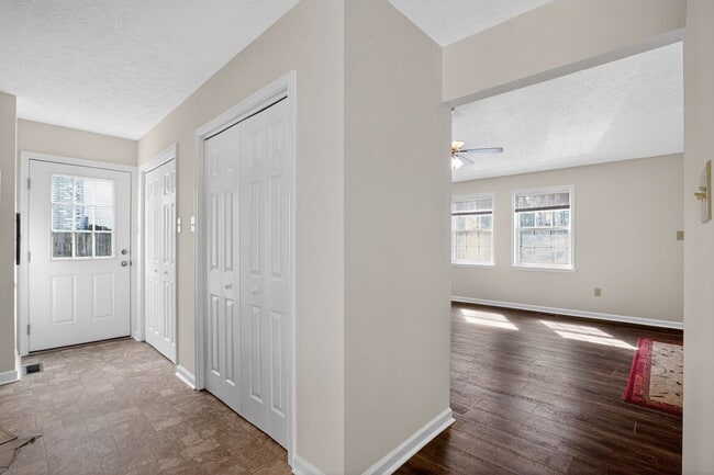 Building Photo - 11530 Tomahawk Trail W