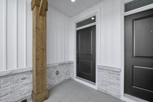 Building Photo - 5515 Fawnsbury Ct