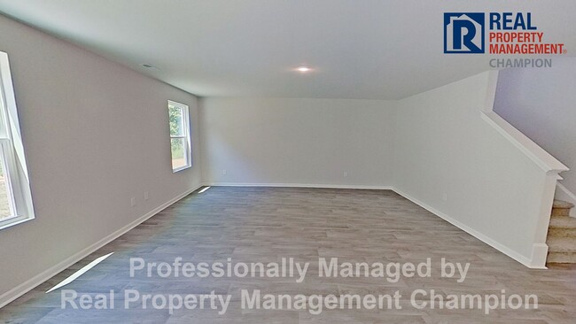 Building Photo - Space Galore in This Beautiful 5 BD/3 BA H...